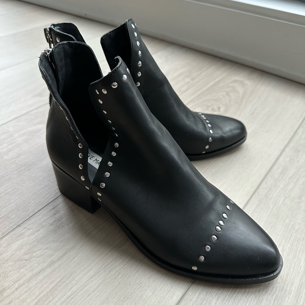 Steve Madden Black Booties w/ Silver Studs, Back Zipper, Side Slits
